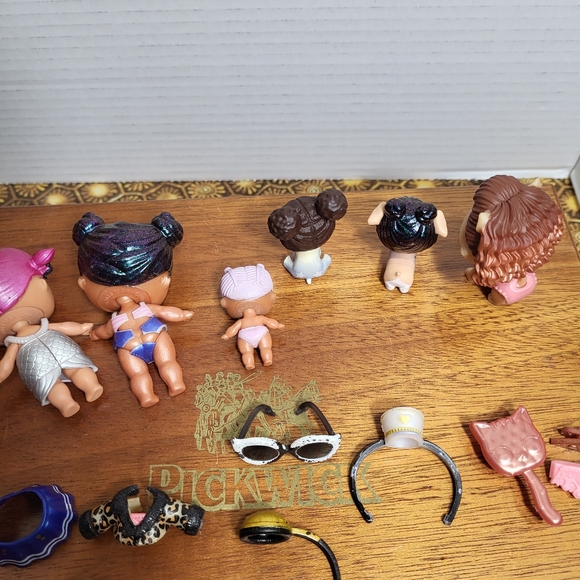 Lot of LOL Surprise Dolls and Pets and Accesories - Picture 15 of 16
